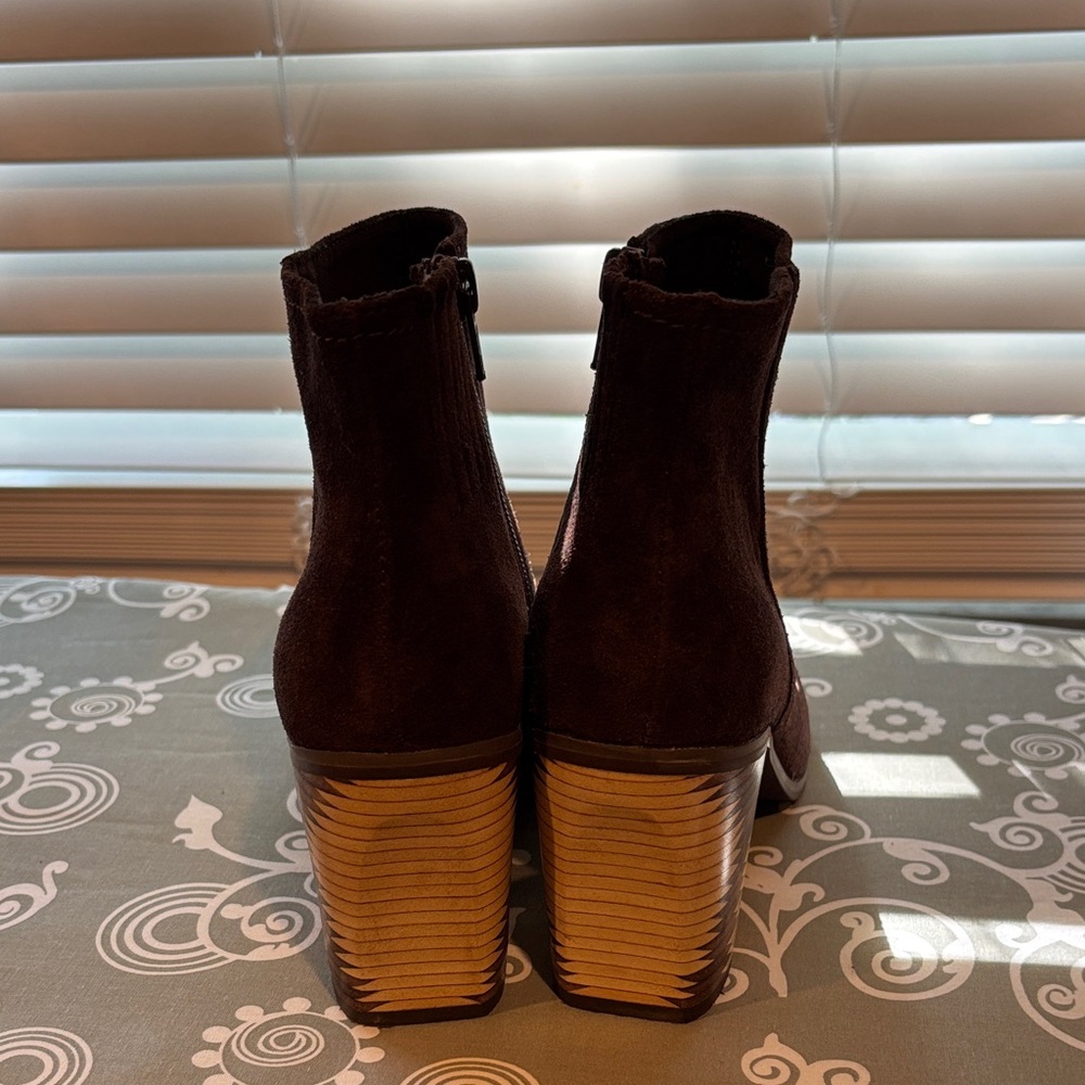 Seychelles‎ Brown Suede Ankle Boots Booties size 6-1/2 - Picture 6 of 10